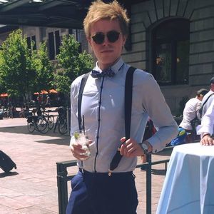 Meet your Posher, Daniel